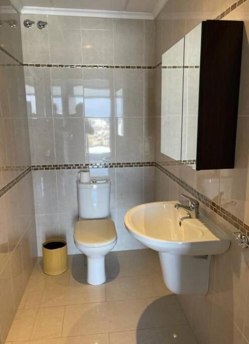 Villa En Oropesa โอโรเปซาเดลมาร์ ภายนอก รูปภาพ