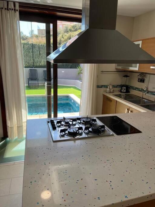 Villa En Oropesa โอโรเปซาเดลมาร์ ภายนอก รูปภาพ