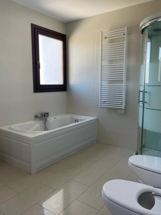 Villa En Oropesa โอโรเปซาเดลมาร์ ภายนอก รูปภาพ